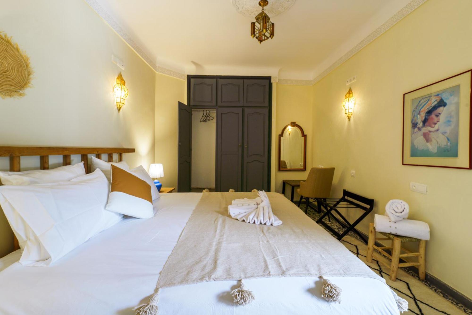 Riad 4 Chambres - Piscine & Petit Dejeuner Gratuit - Wifi Fibre Optique Marrakesh Extérieur photo
