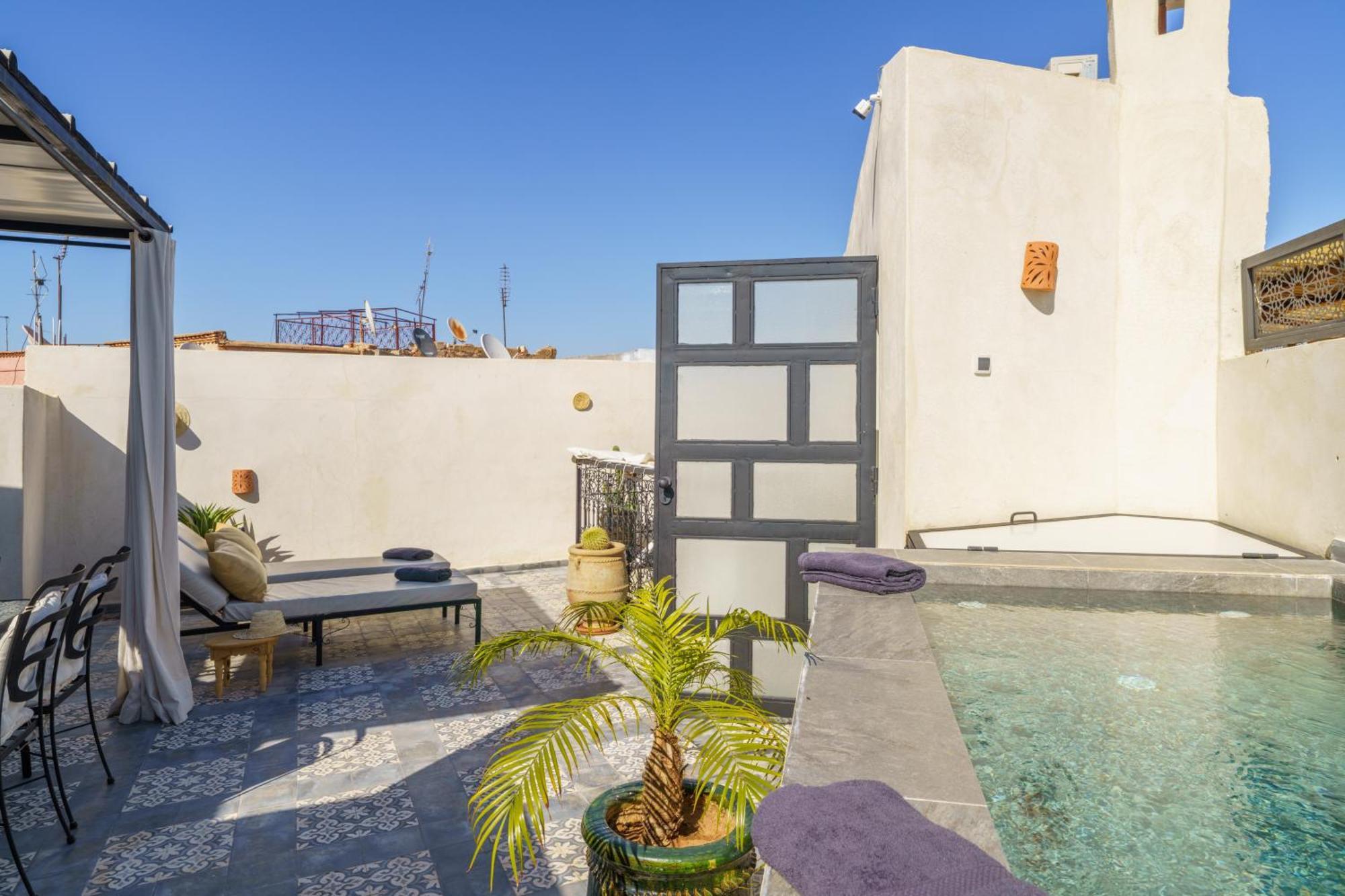 Riad 4 Chambres - Piscine & Petit Dejeuner Gratuit - Wifi Fibre Optique Marrakesh Extérieur photo