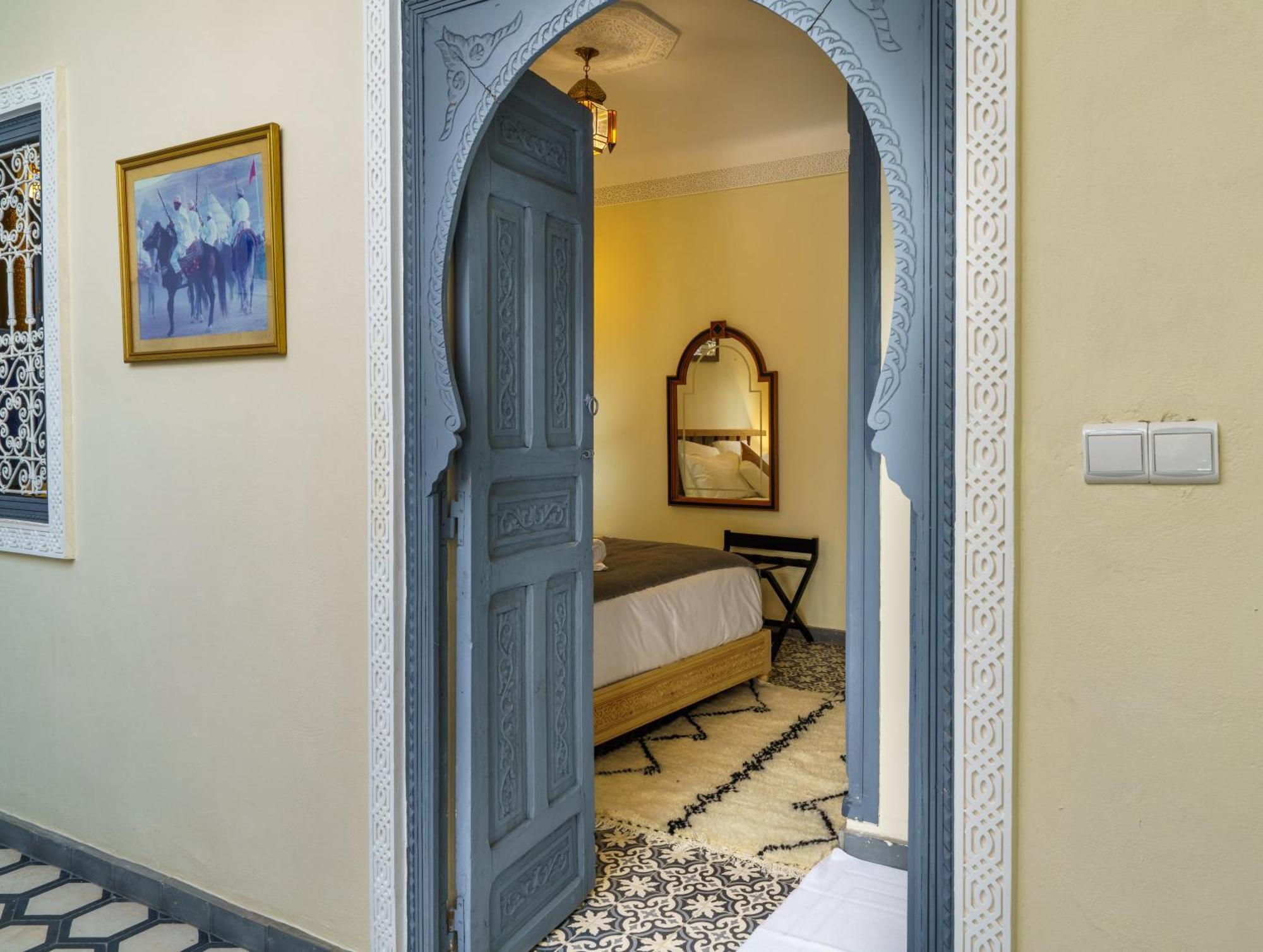 Riad 4 Chambres - Piscine & Petit Dejeuner Gratuit - Wifi Fibre Optique Marrakesh Extérieur photo